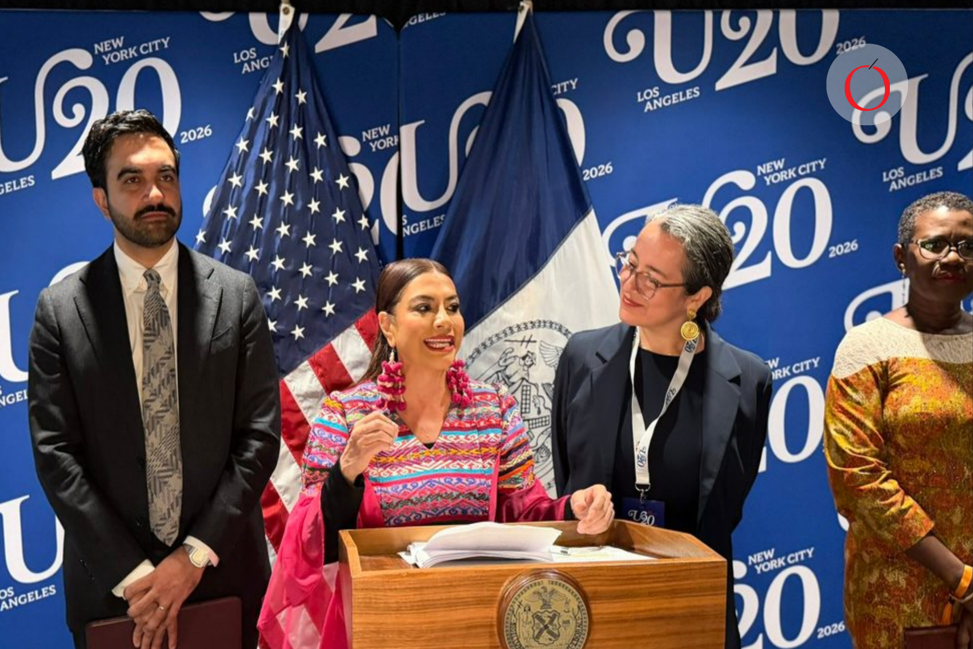 ¡Hola, hola, NY!