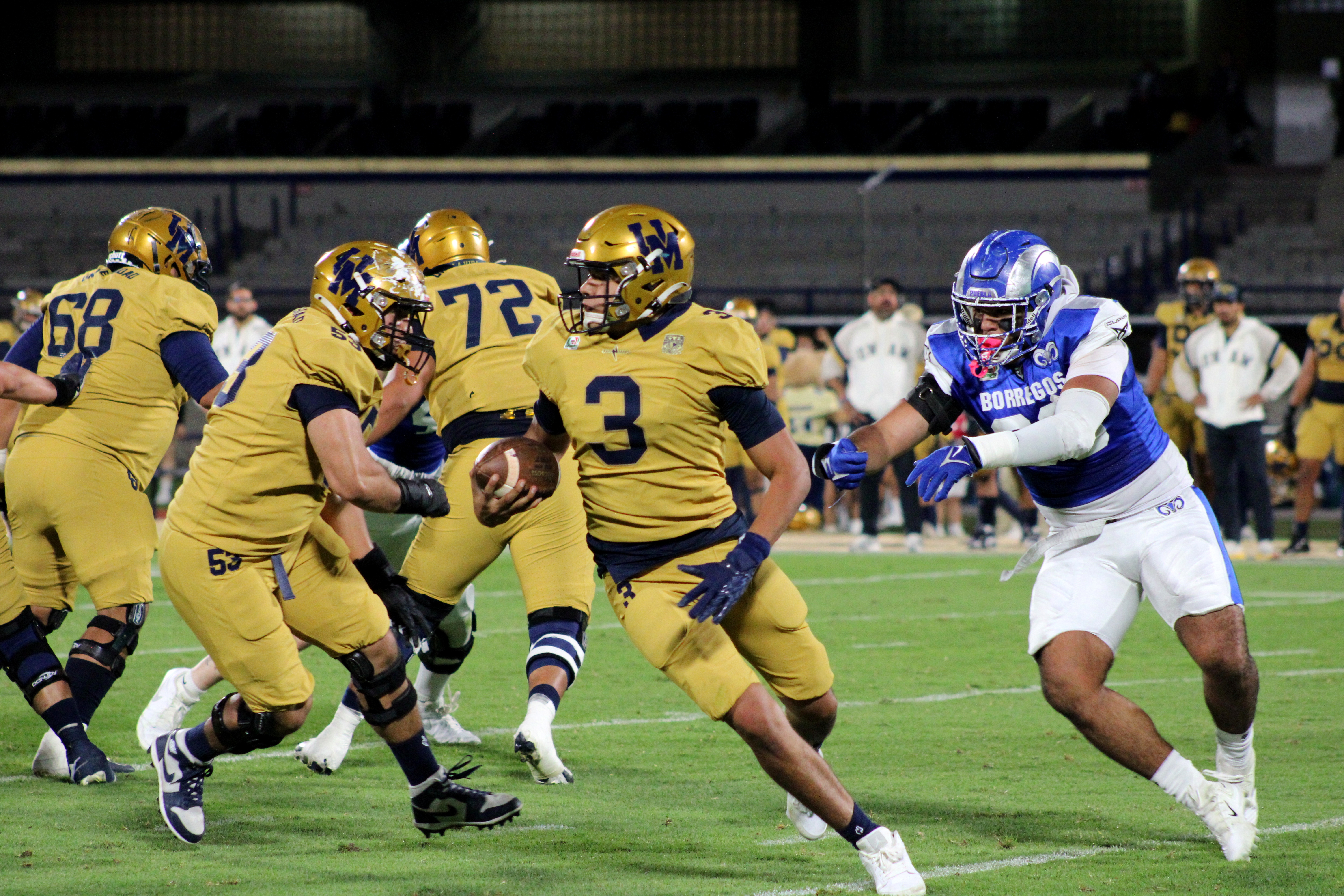 En lo que representa la tercera victoria consecutiva del representativo de futbol americano de la Universidad Nacional, los Pumas de Ciudad Universitaria vencieron al Instituto Tecnológico y de Estudios Superiores de Monterrey (ITESM) campus Puebla