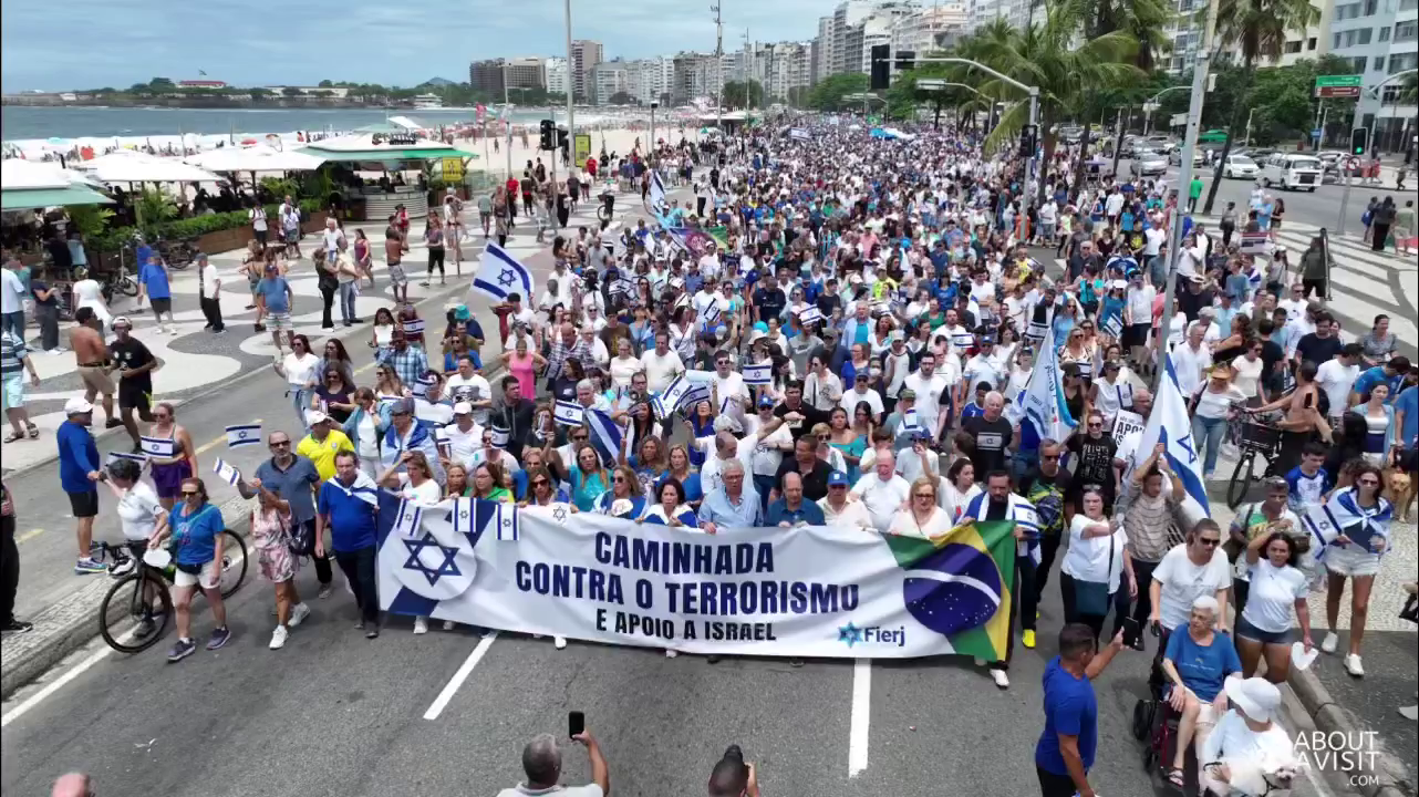 RIO DE JANEIRO, RJ - 15.10.2023: FIERJ ORGANIZADA CAMHADA EM PROL DE ISRAEL  - The Walk against