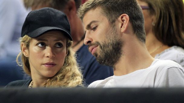 La Nación / Shakira molesta con Piqué por exponer a su hijo en un evento  virtual sin su permiso