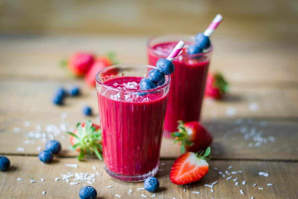 Batido de frutos rojos y proteína