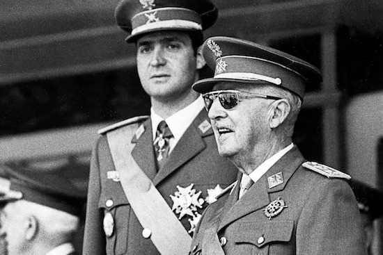 El dictador Francisco Franco lo nombró príncipe heredero de España, se encargó de su educación, lejos de los padres de él, que vivieron en el exilio en Portugal.