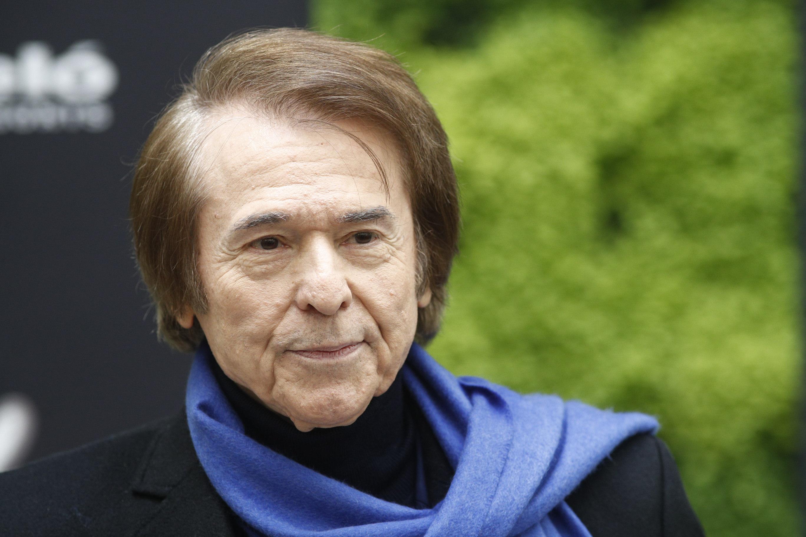 La Nación / Cantante español Raphael sufre accidente cardiovascular,  durante una grabación