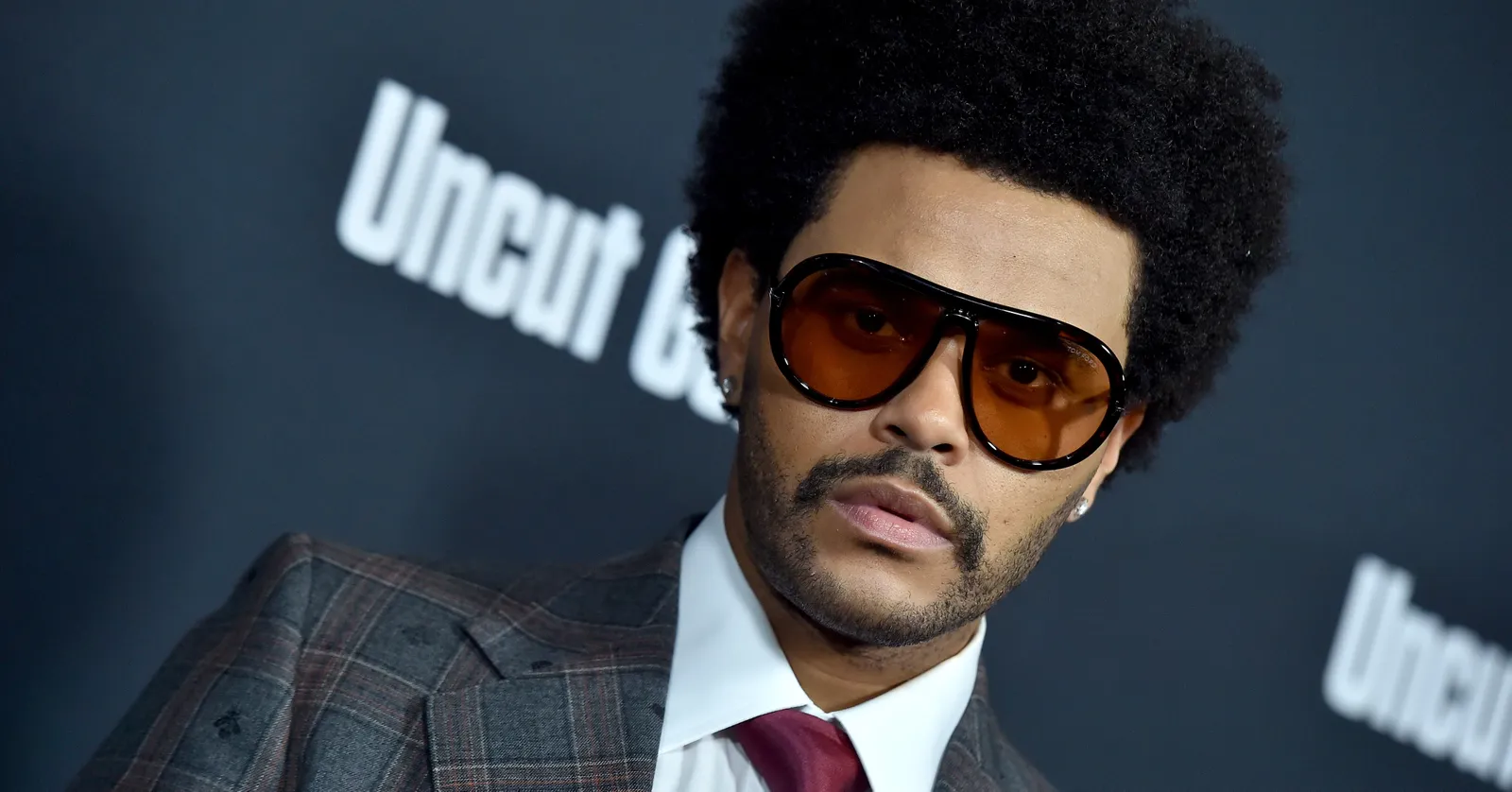 Quién es realmente The Weeknd más allá de su carrera profesional?