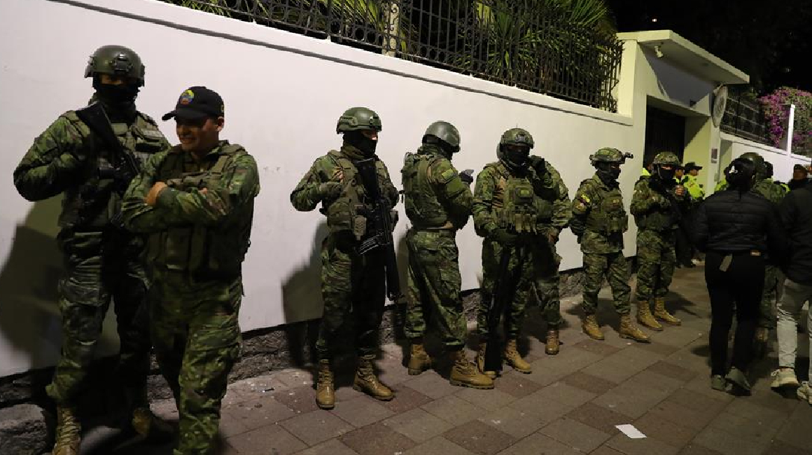 Paraguay rechaza asalto policial a embajada de México en Ecuador