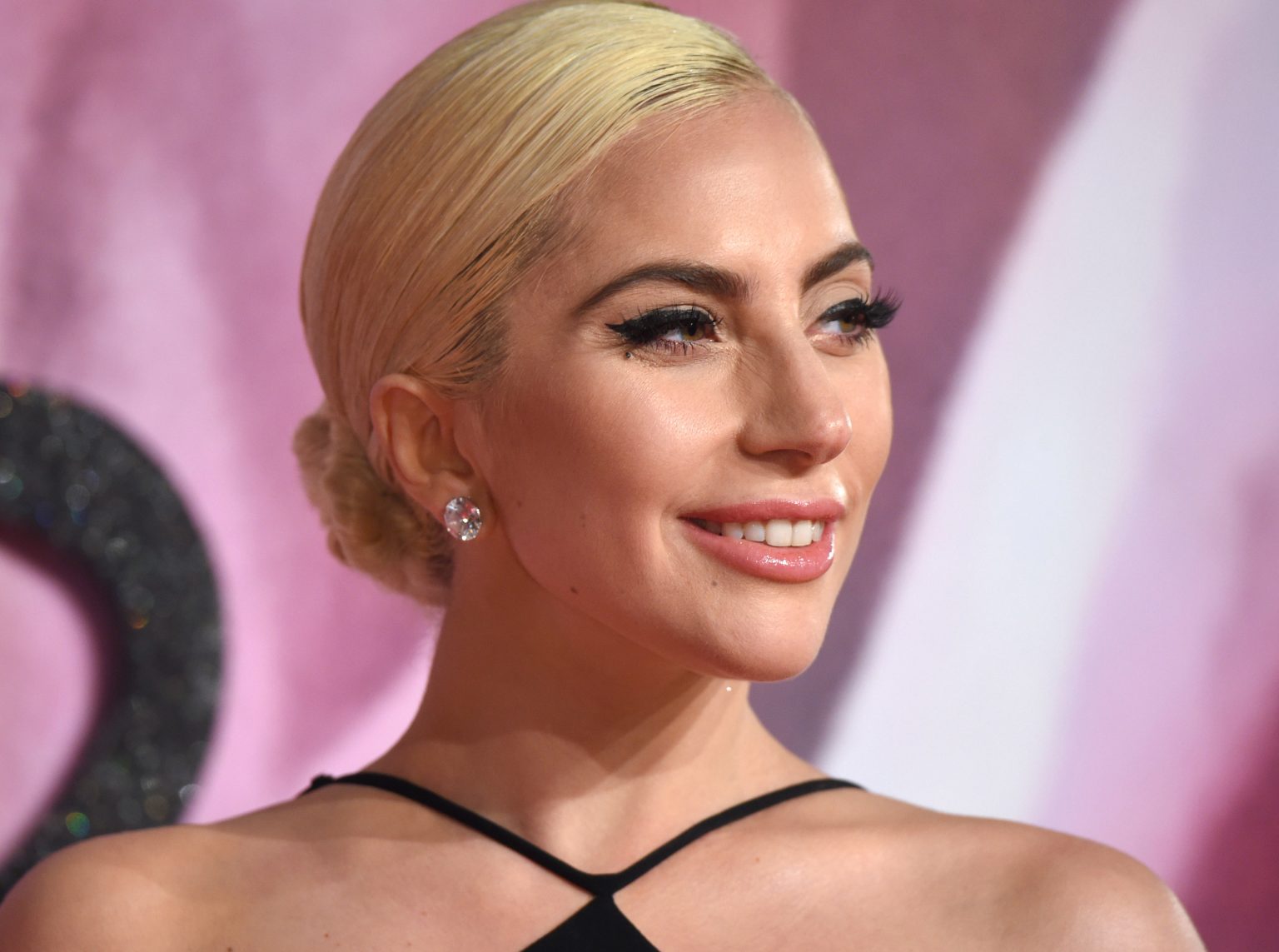 La Nación / Confirman a Lady Gaga como la nueva Harley Quinn en “Joker 2″