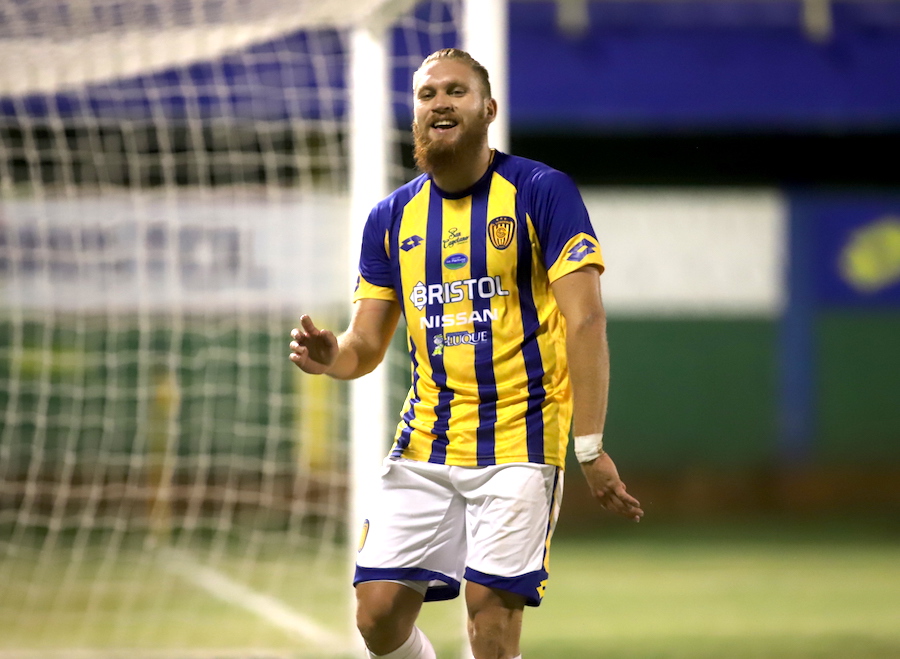 Pumas busca el fichaje de Isidro Pitta, Olimpia solo dejaría salir al delantero en venta