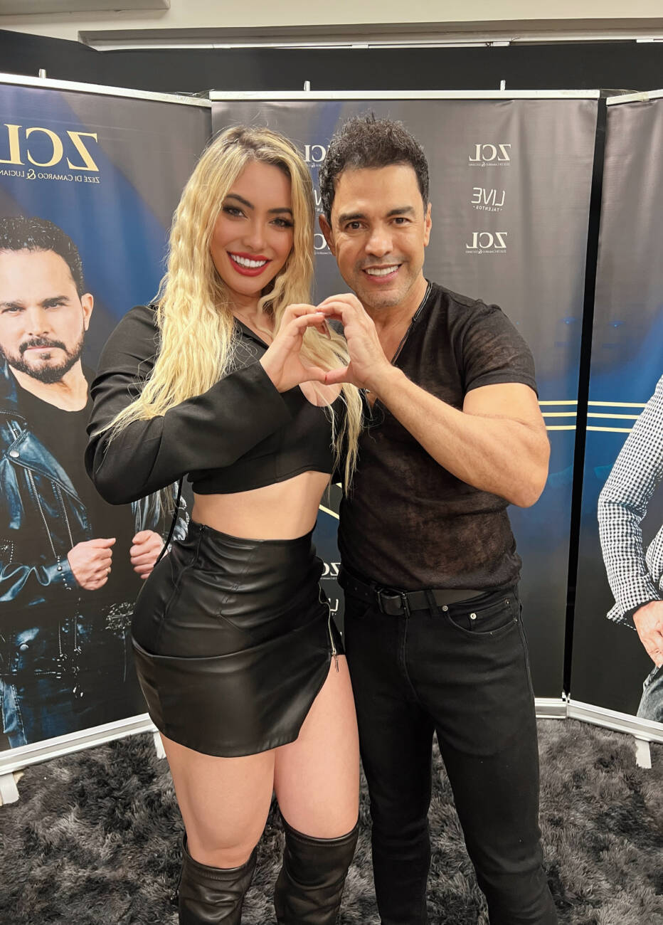 Keberlin Voronetz junto a su ídolo, Zezé Di Camargo. (foto: gentileza)