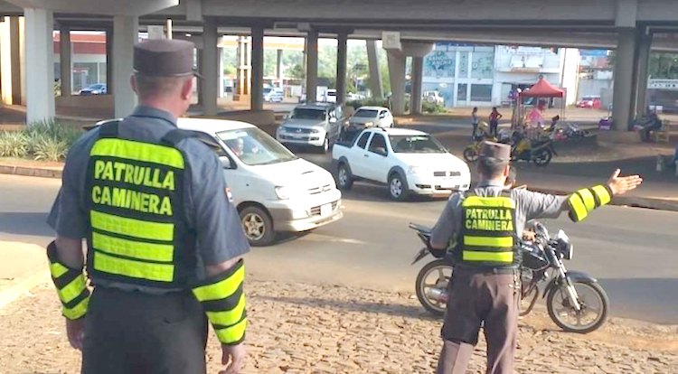 La gente se enoja cuando se les multa y se plaguea, según Caminera.