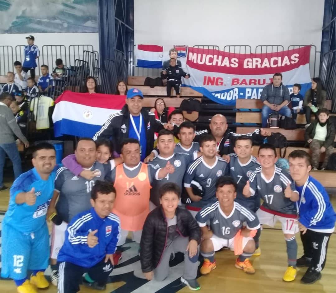 La selección paraguaya de Talla Baja (Karape Mbarete). (FOTO: @morterobala_)