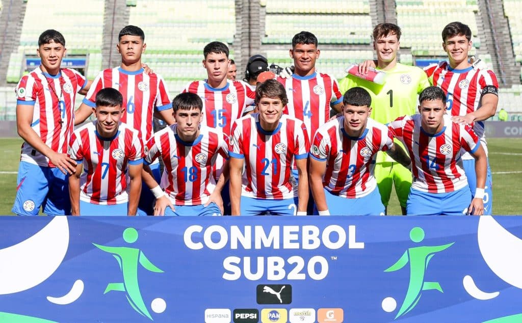 Formación de Paraguay en el triunfo de hoy sobre Uruguay.