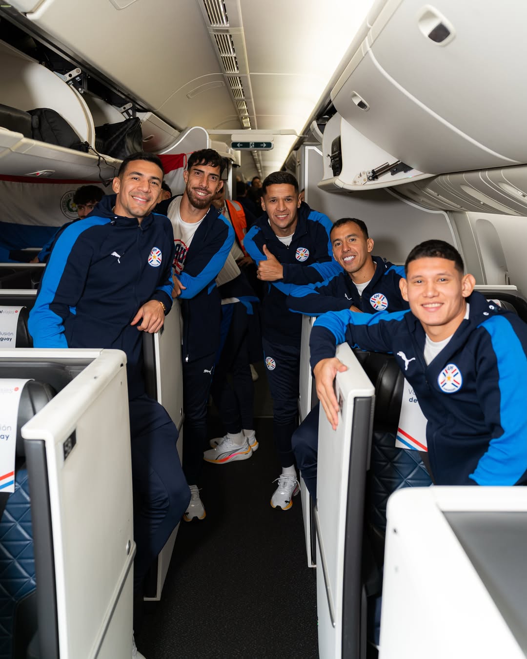 Con la misión de hacer historia, la Albirroja aterrizó en Estados Unidos. Foto: Albirroja