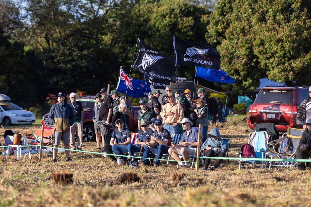 El público se colocó a la orilla del tramo-Foto WRC Rally del Paraguay