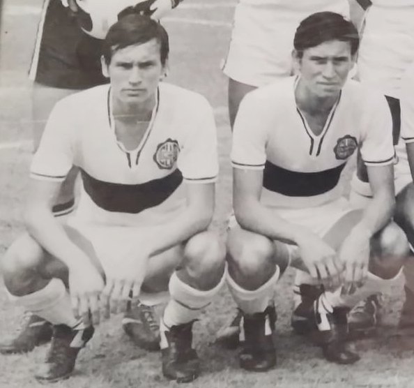 Luis y Adolfo Jara Heyn en el año 1983 cuando integraban las inferiores de la Franja.
