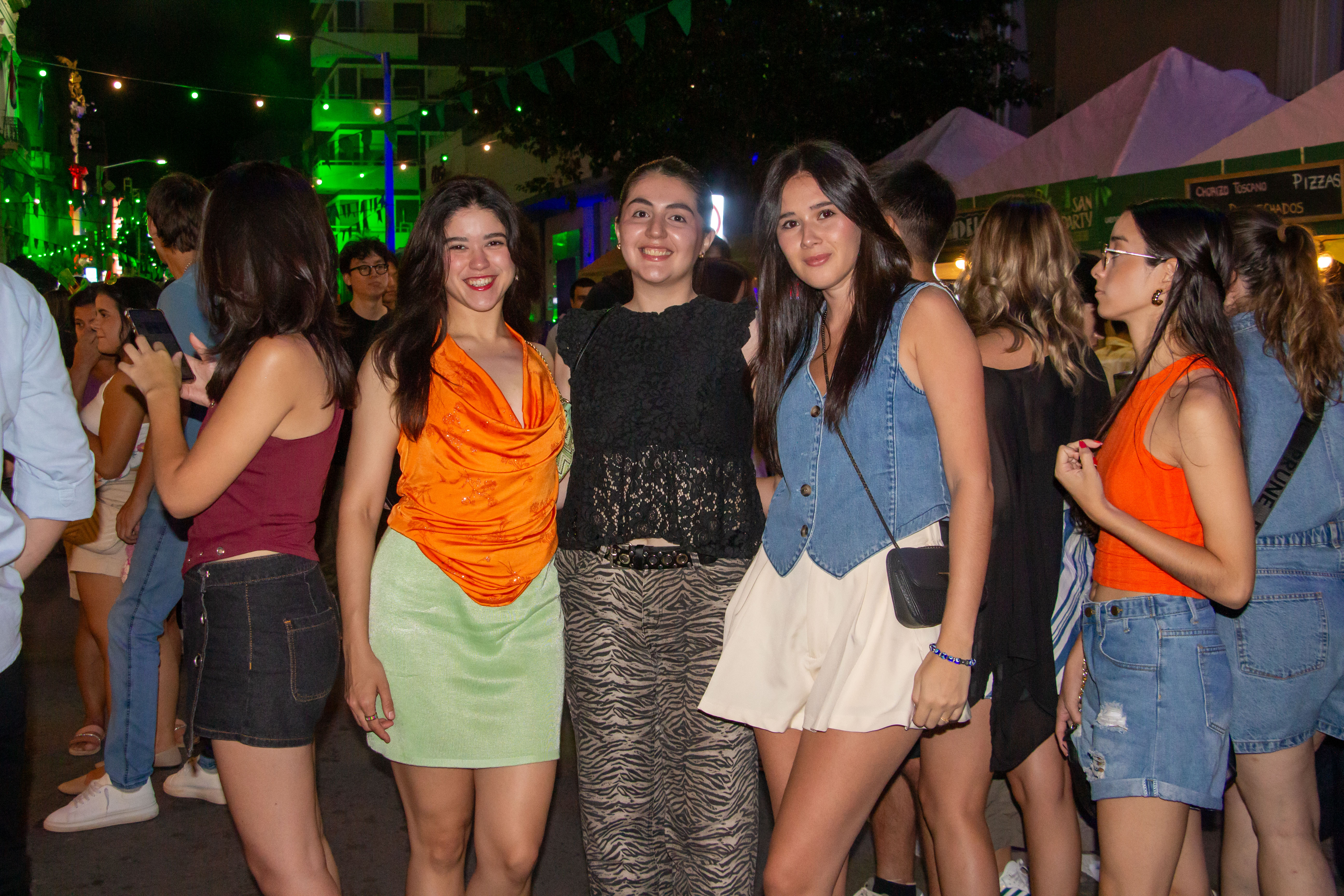 Lourdes Brítez, Mafe Ibarra y Sofía Soria.