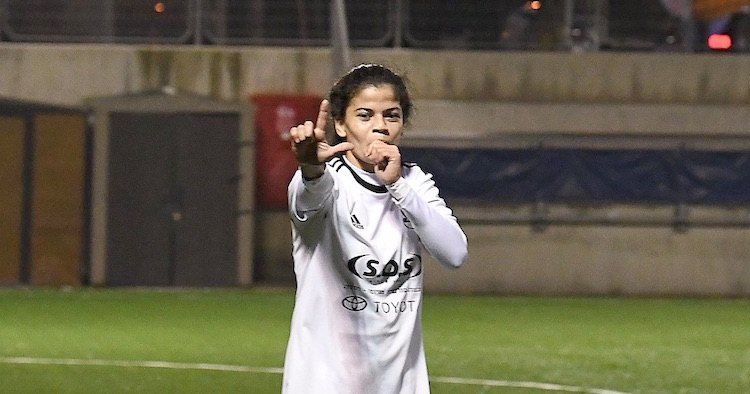 Bogarín y su festejo especial en el fútbol femenino israelí.
