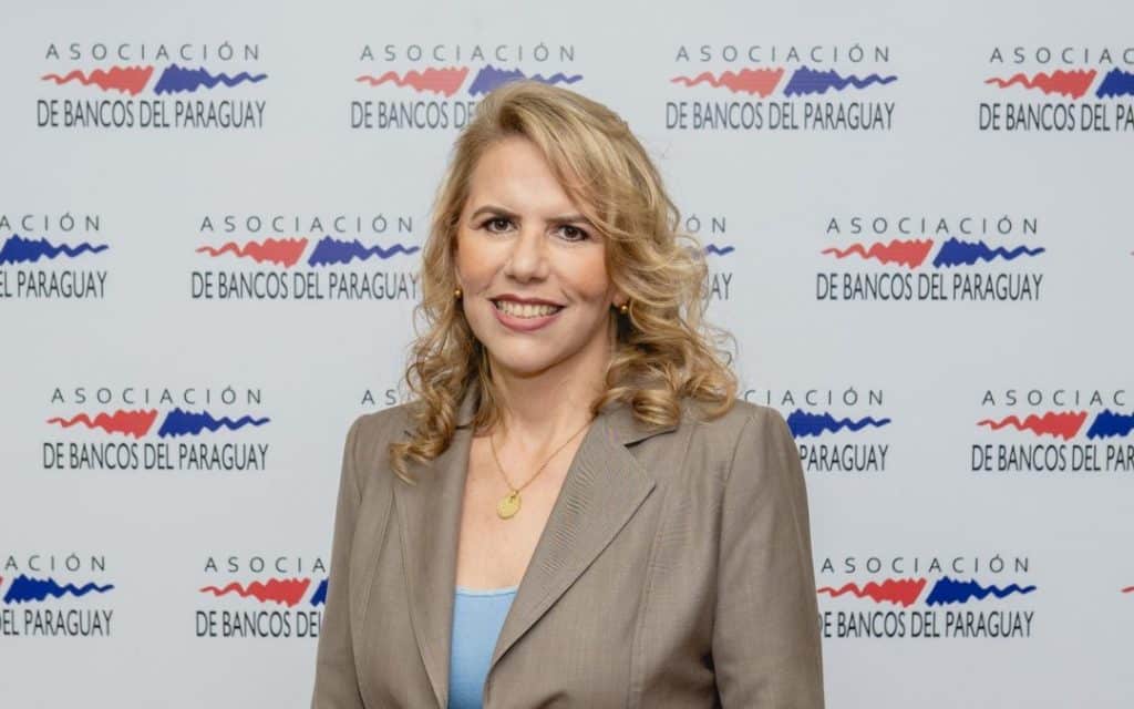 Liz Cramer, presidenta de Asoban Paraguay.