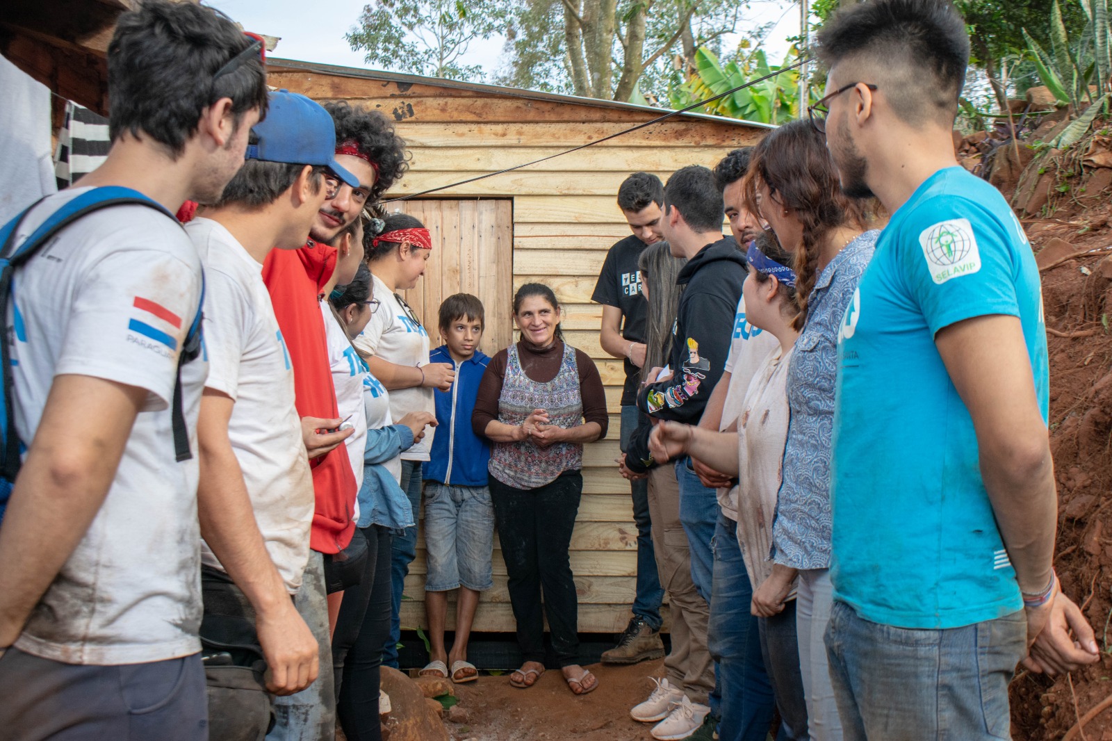 Techo Py invita a voluntarios a construir viviendas en cinco departamentos. Foto: gentileza