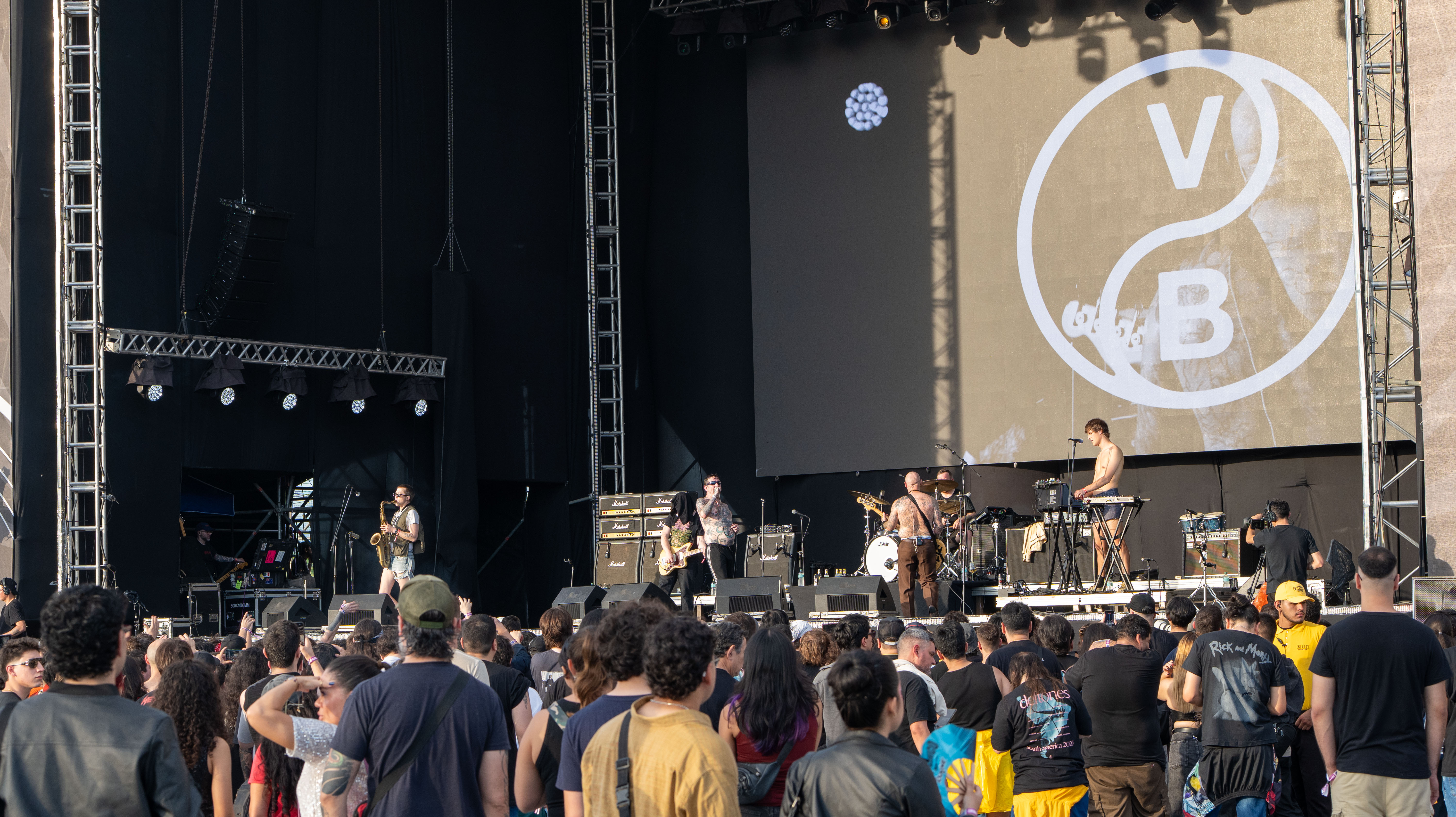 Viagra Boys, banda surgida en Suecia, que hemos podido conocer gracias al Asunciónico.