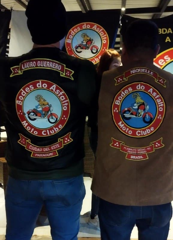 Campera de cuero con el distintivo del club de motos, típico de los ruteros. Foto: MC Bodes do Asfalto