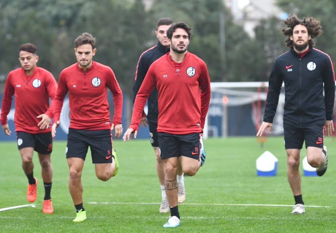 Los jugadores de San Lorenzo ya activaron ayer en nuestro país.