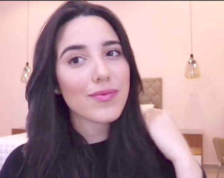 Así terminó su paso a paso del maquillaje. ¡Hermosa!