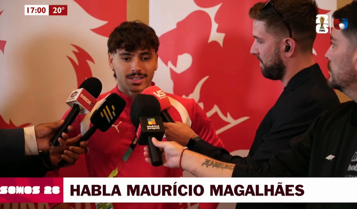 Previo al debut de la Albirroja en el Mundial, Mauricio Magalhães habló en zona mixta. Foto: captura