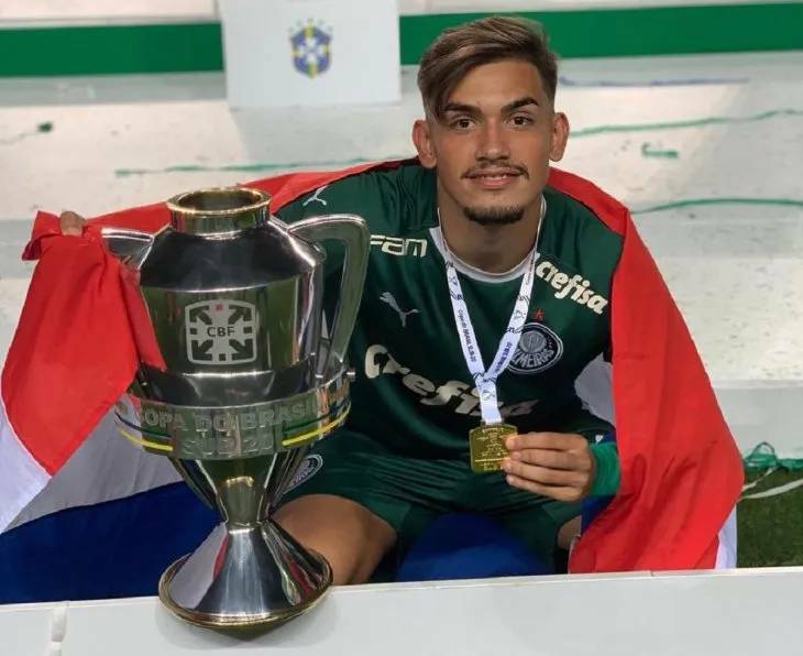Aníbal Vega estuvo 7 años en Palmeiras y ganó varios títulos. (GENTILEZA)