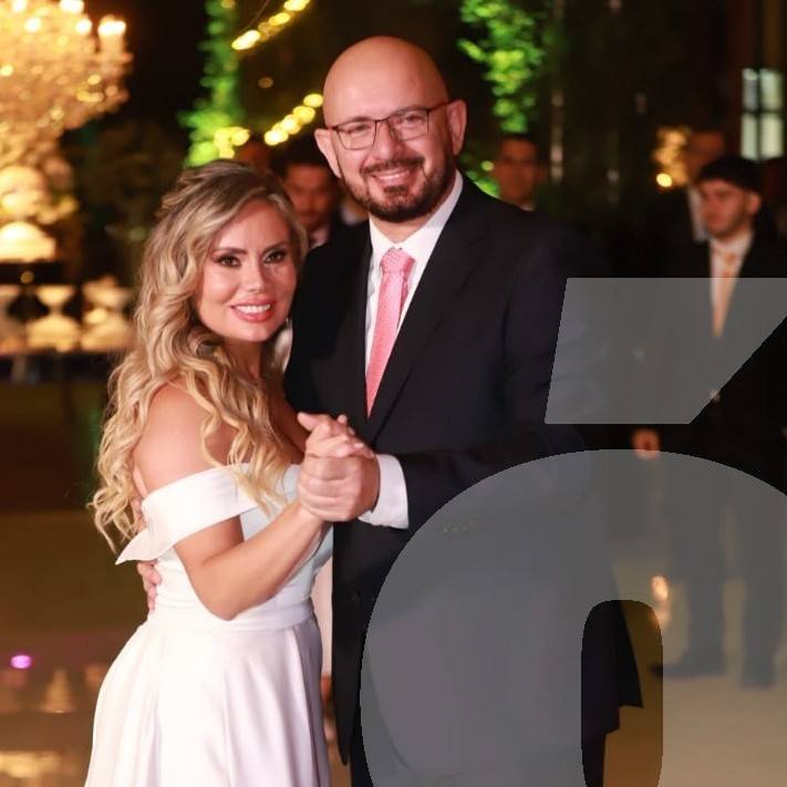 Jorge Puig también acompañó en el vals a Dahiana Bresanovich. Foto: Jorge Jara/NaciónMedia.