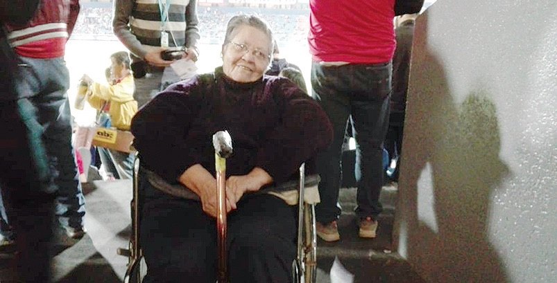 Feliz se la pudo ver a doña Gloria.