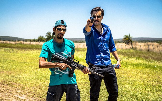 EL SICARIO. En su papel de Dante.