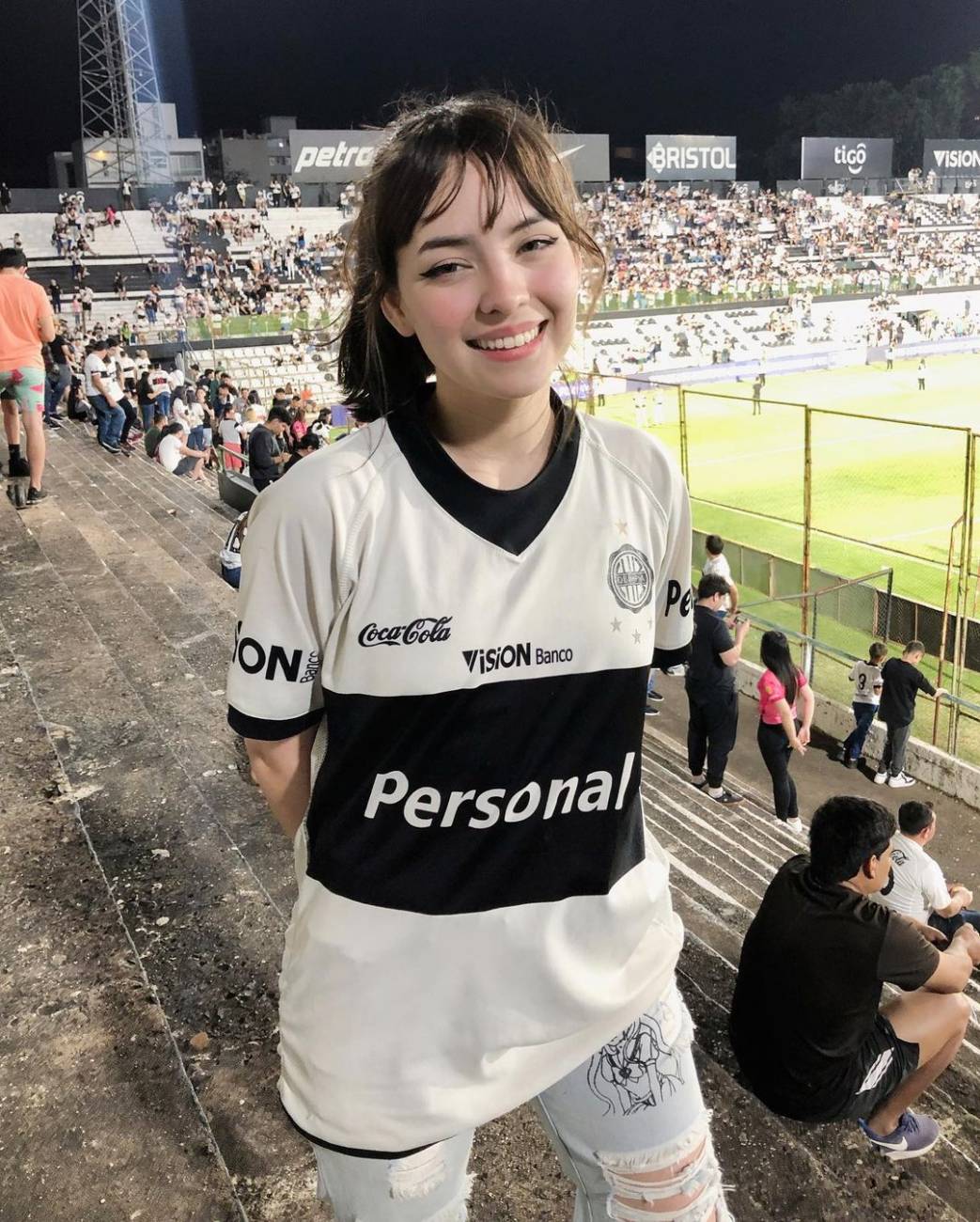 Bekahwaii, la bella cosplayer que enamora a los fanáticos del Olimpia. (FOTO: @bekahwaiii)
