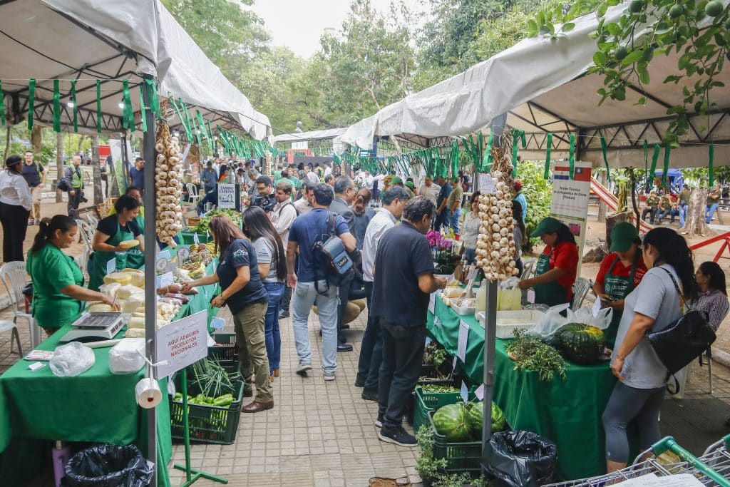 Feria “Ary Paha, fiestas con sabor a campo” durará todo el mes de diciembre en el marco de las festividades.