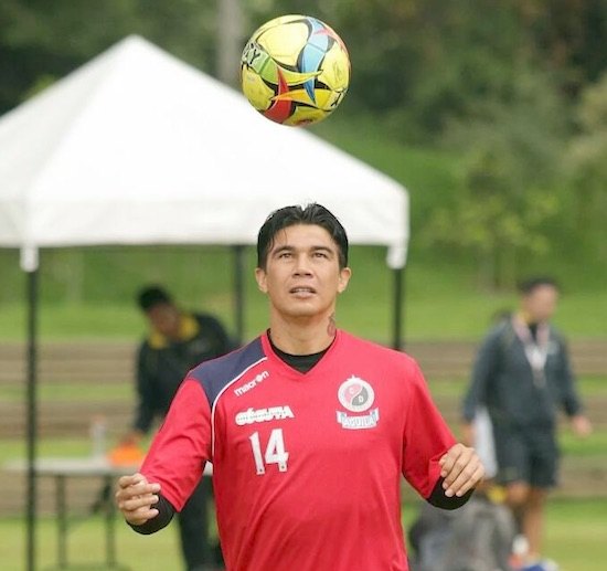 El expelotero con la casaca del Cúcuta Deportivo.