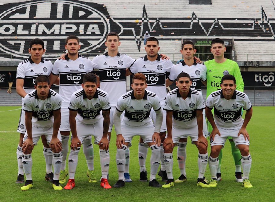 El santaniano ayer, en la alineación de la reserva de la “O” ante River.