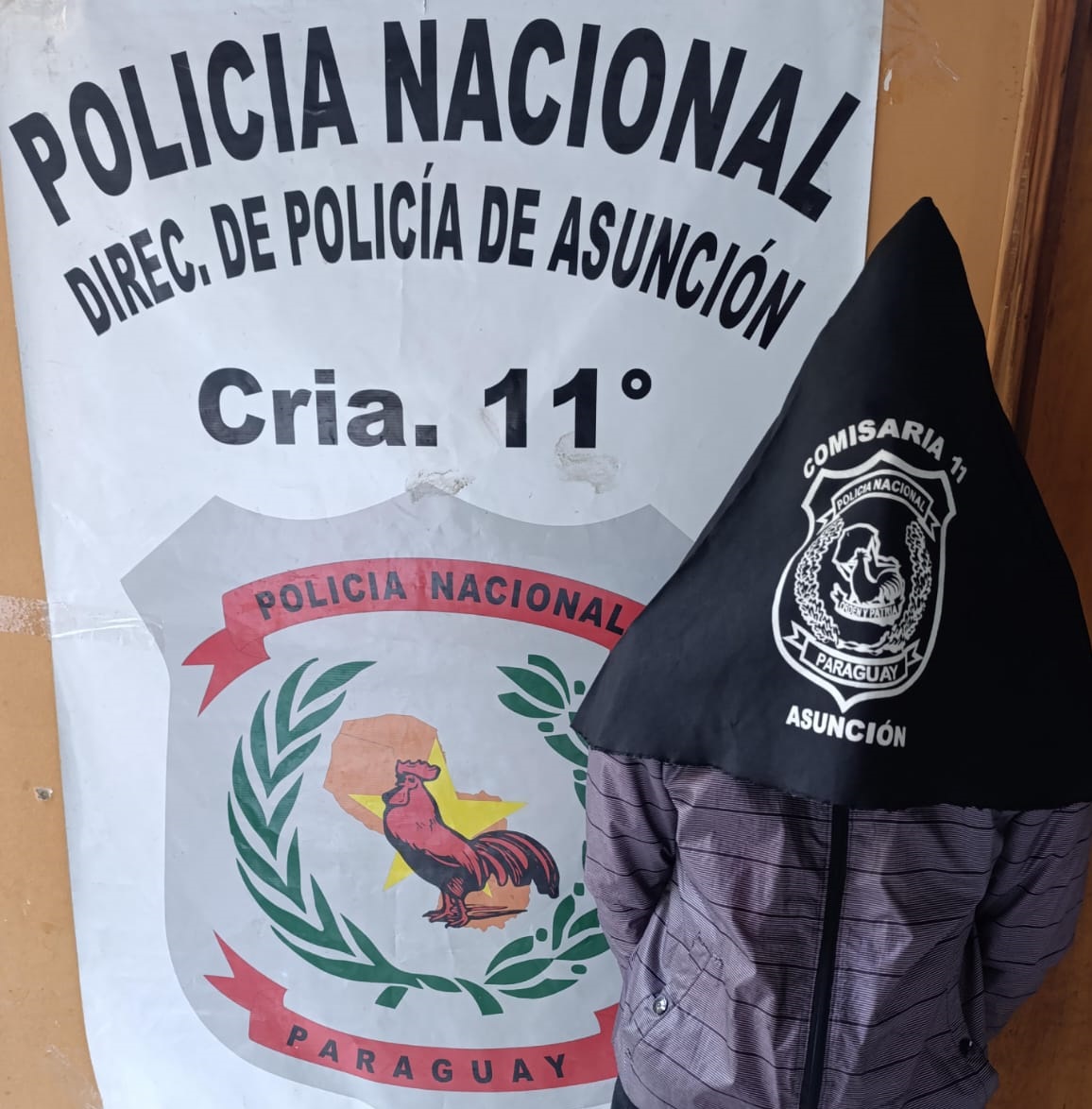 Detienen a joven que habría exhibido sus partes íntimas a niños en Asunción. Foto: Policía