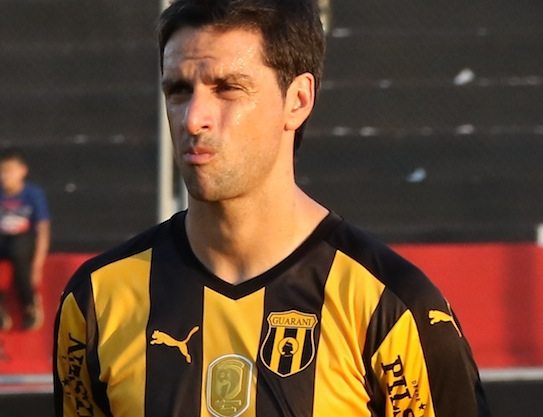 FIGURA. Hernán López, el goleador de Guaraní.