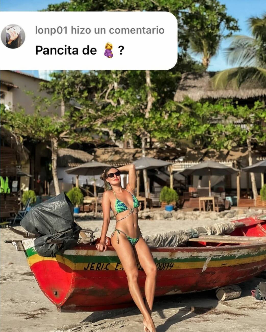 Una seguidora le vio con pancita a Alba en esta foto y le preguntó si está pa embarazada.
