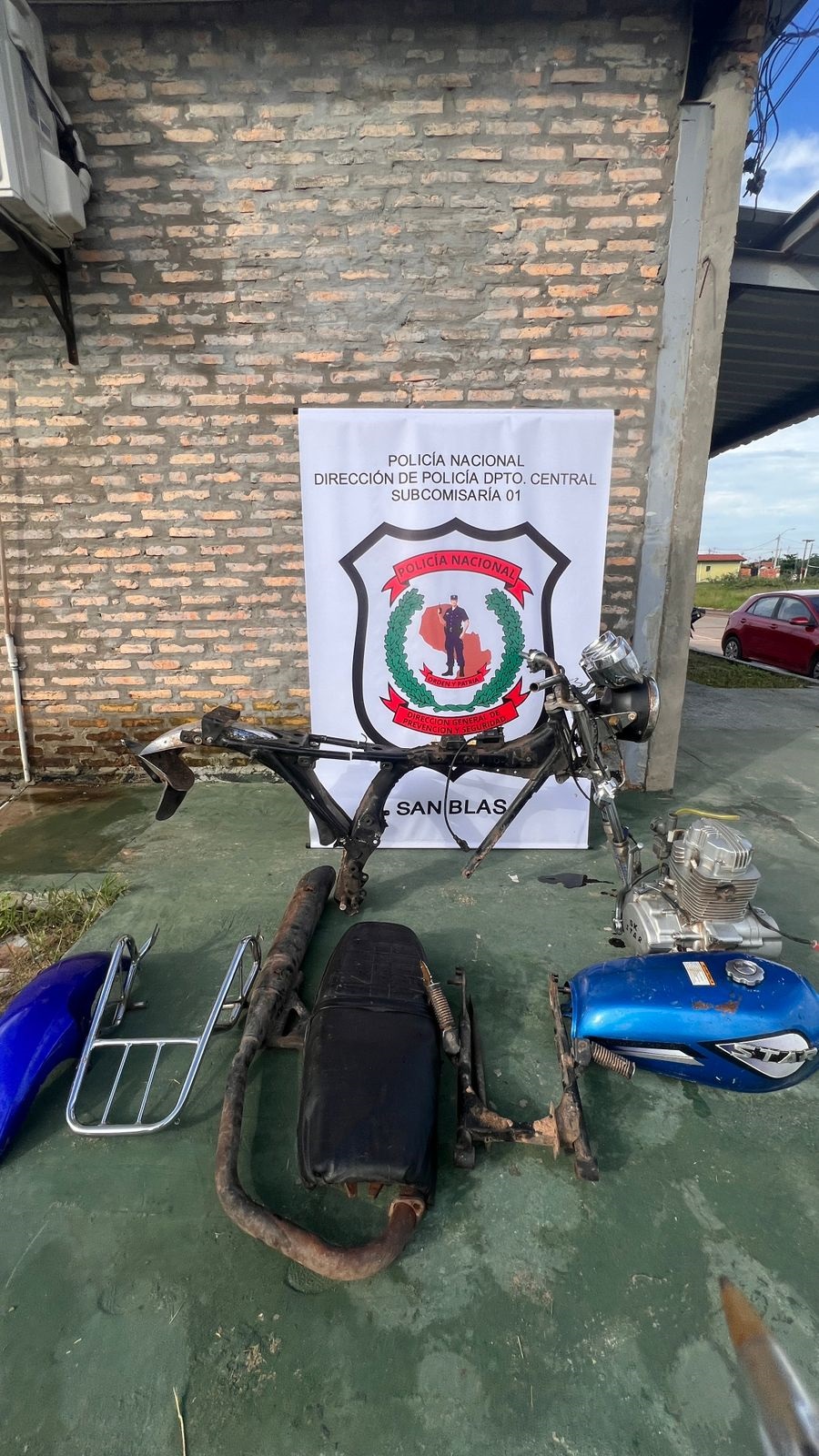 Evidencias incautadas en poder de los detenidos. Foto: Policía