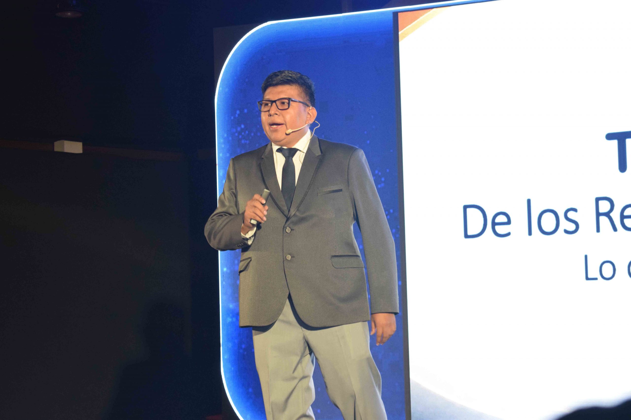 El lanzamiento científico organizado por QUIMFA Bolivia reunió a diversos profesionales. Foto: Gentileza