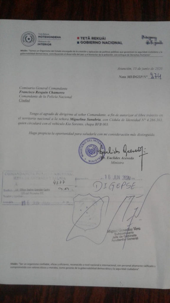 El permiso que habia hecho el Ministro del Interior a la funcionaria