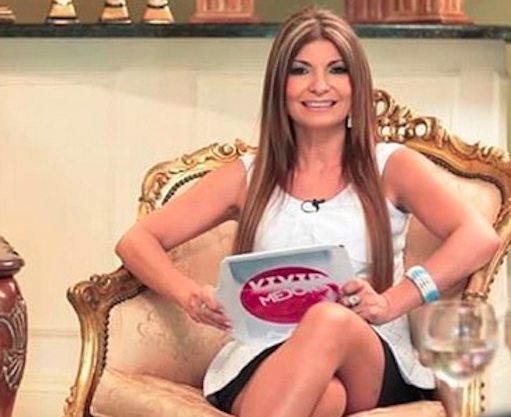 CONDUCTORA. En su programa en TV Pública.