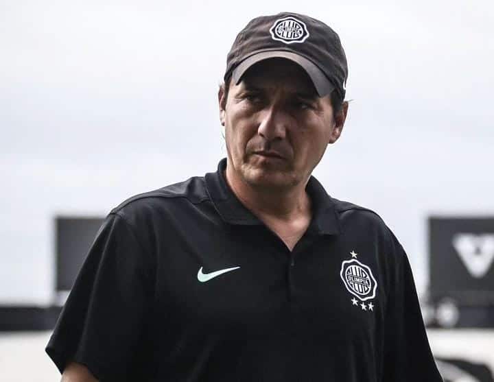 Aureliano Torres, DT interino de Olimpia.