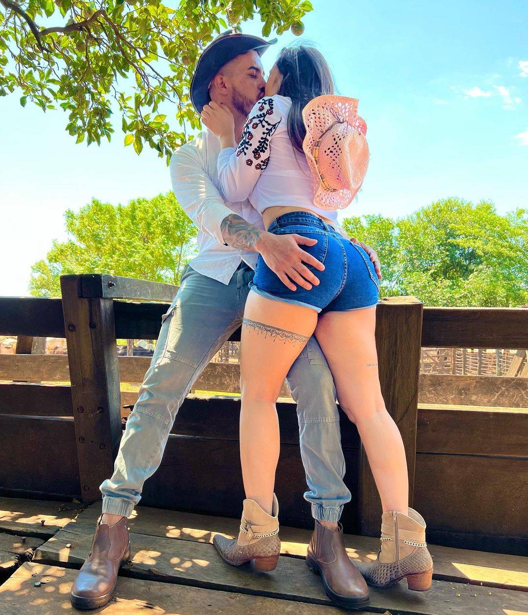 Pamel Ruiz Díaz junto a su actual pareja. (FOTO: @pamruizdiazok)