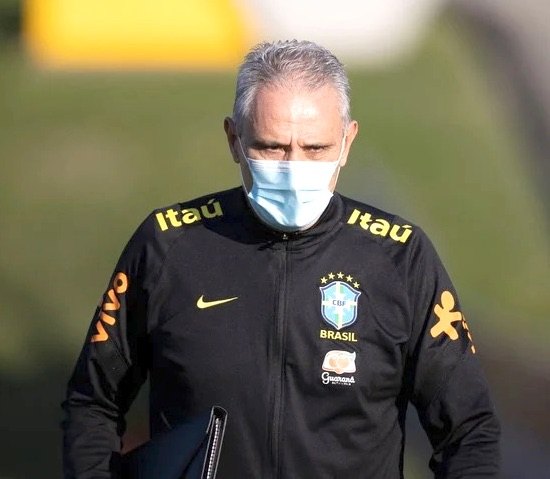 "Tité", DT de la selección rapai.