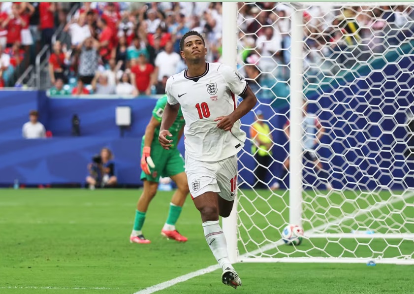 Bellingham le dio la clasificación a Inglaterra. Foto: FIFA