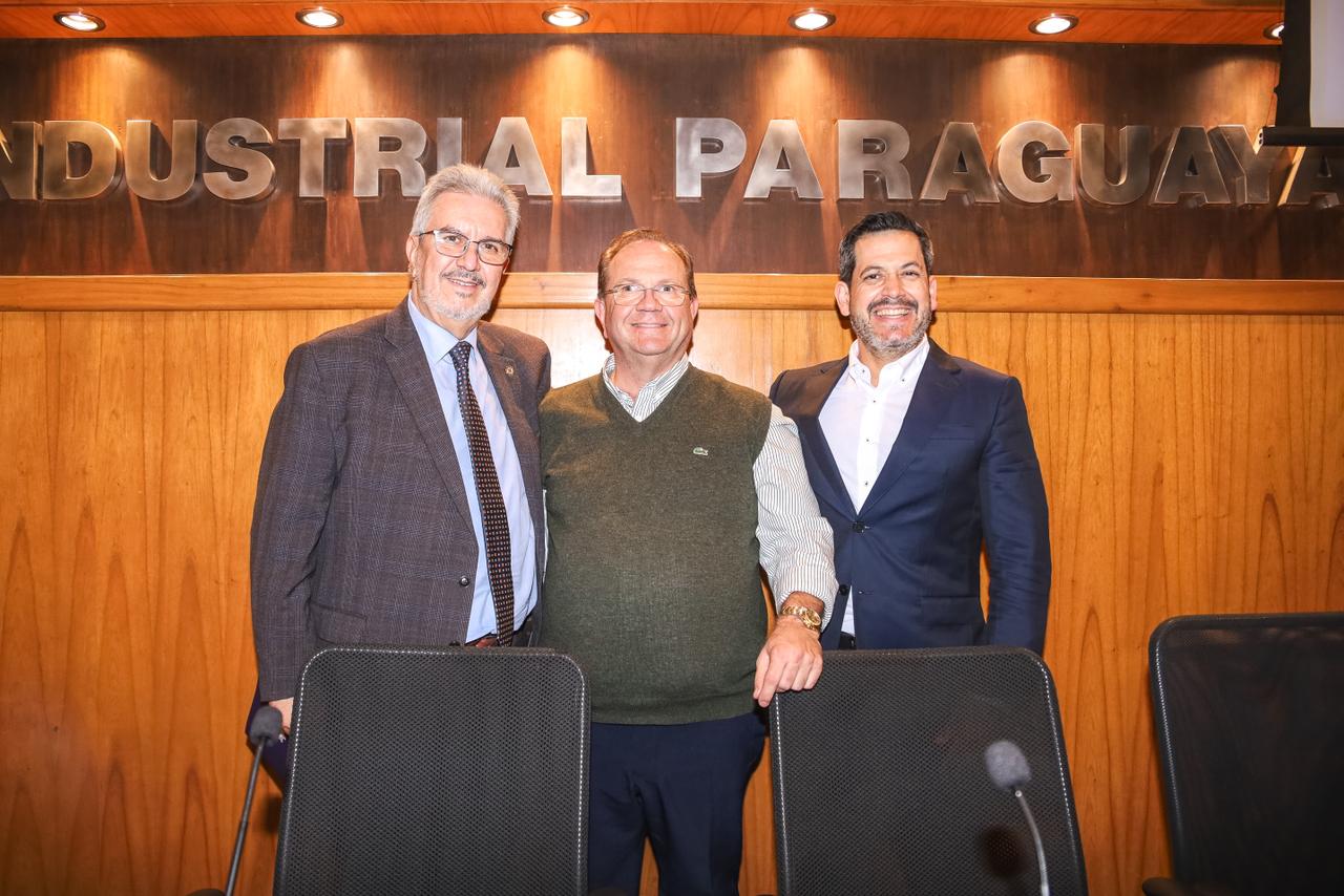 El candidato también presentó sus principales propuestas. Foto: gentileza