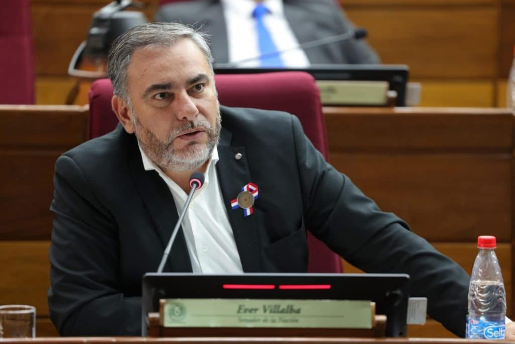Desde la oposición ya adelantaron que pedirán evitar cualquier intento detratamiento acelerado.Ever Villalba, senador.