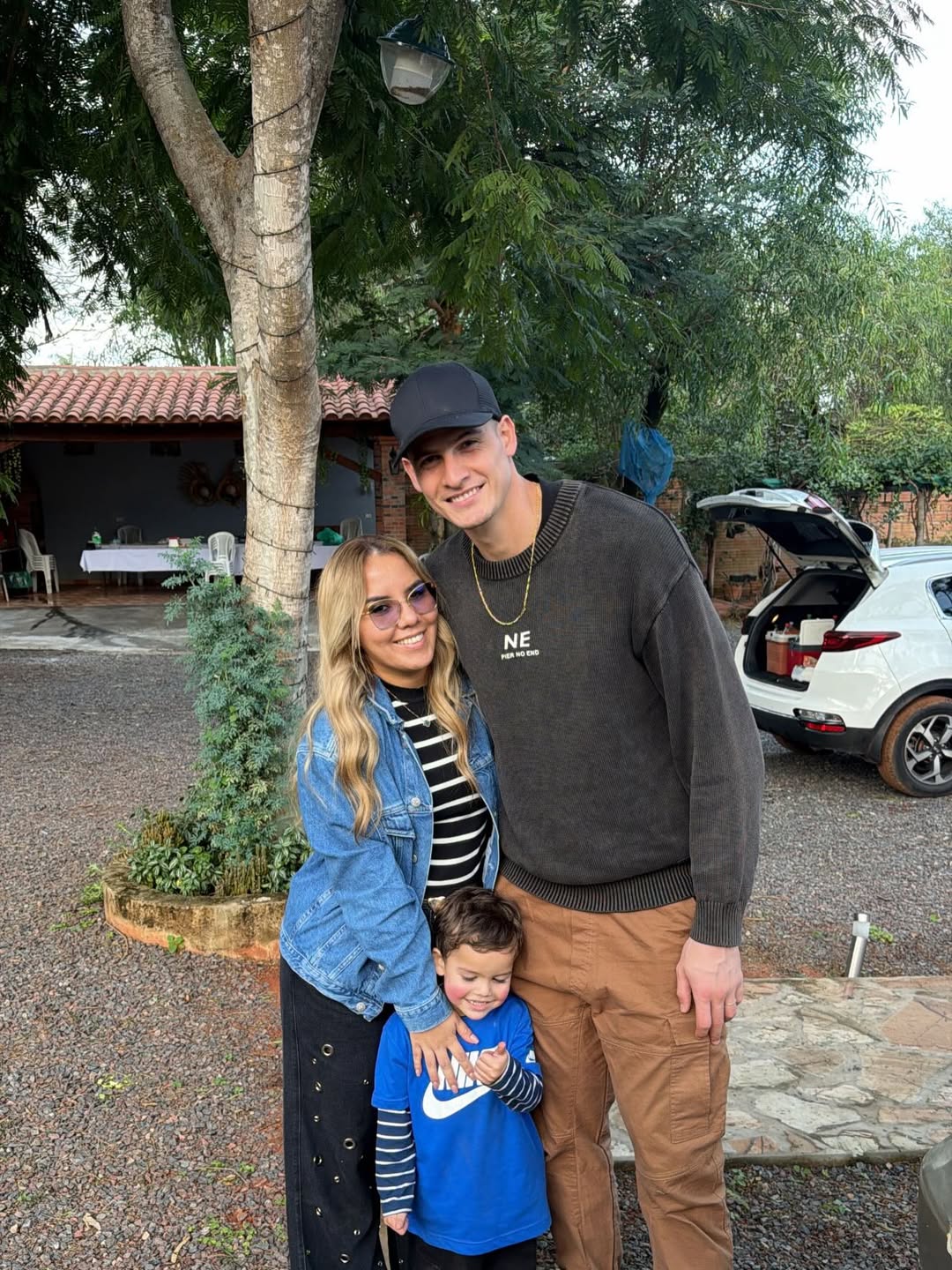 Meli Avalos le dijo a su arquero favorito Orlando Gill lo enamorada y orgullosa que está de él.