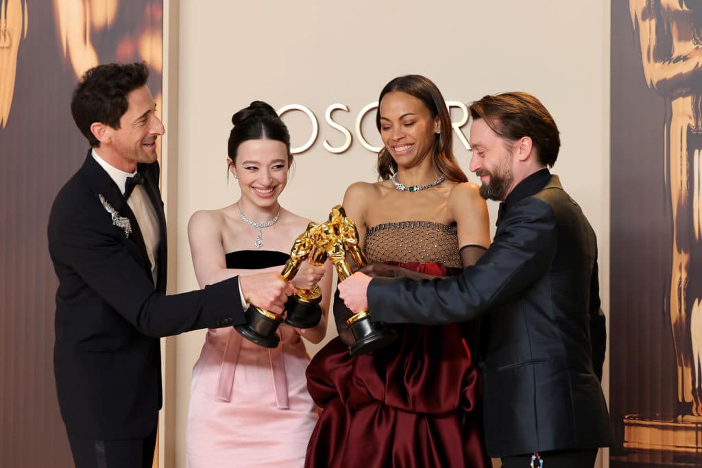 Adrien Brody, Mikey Madison, Zoe Saldana y Kieran Culkin ganaron en las categorías de interpretación.